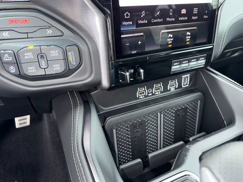 New 2026 RAM 1500 RHO w/ RHO Level 1 Equipment Group AWD/4WD image 32