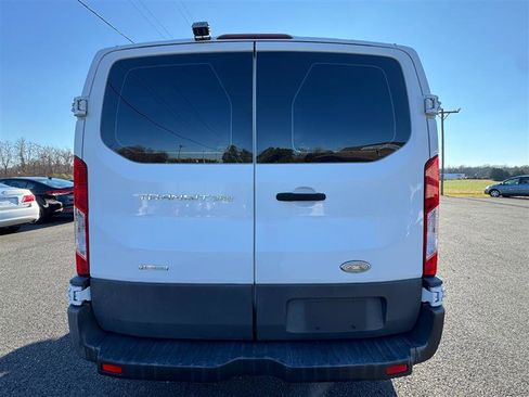 Used 2015 Ford Transit 250 130 Low Roof w/ Exterior Upgrade Package image 15