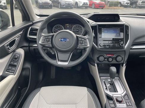 Used 2023 Subaru Forester Premium image 13