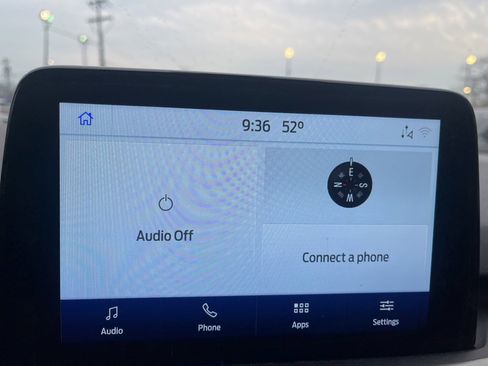 Used 2020 Ford Escape SE image 15