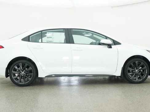 New 2026 Toyota Corolla SE FWD image 27