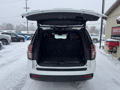 Used 2024 Chevrolet Tahoe RST w/ Luxury Package image 12