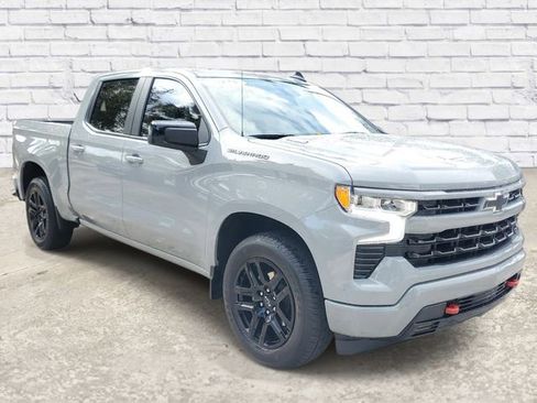 Certified 2025 Chevrolet Silverado 1500 RST RWD image 5