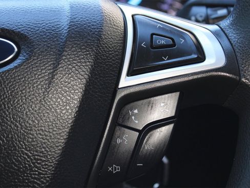 Used 2015 Ford Fusion S image 23