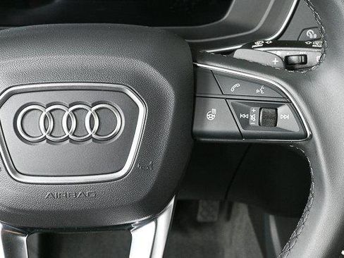 New 2025 Audi Q5 2.0T Premium Plus AWD/4WD image 12