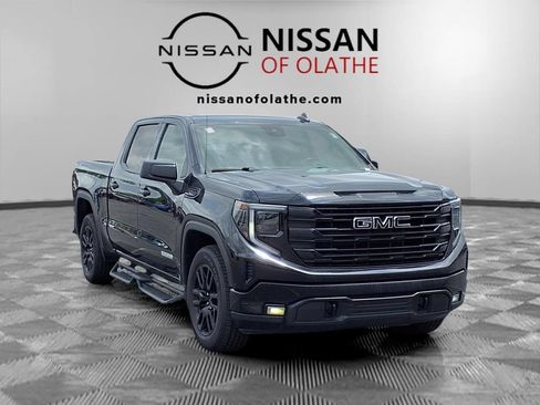 Used 2023 GMC Sierra 1500 Elevation w/ X31 Off-Road Package AWD/4WD image 30