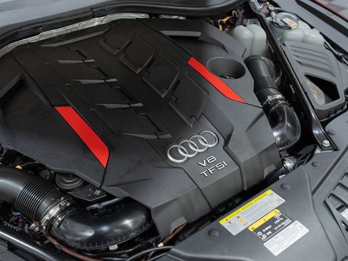 Used 2020 Audi S8 L AWD/4WD image 63
