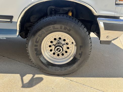 Used 1989 Ford Bronco AWD/4WD image 33