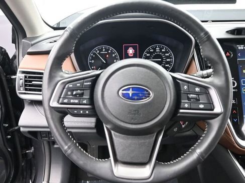 Used 2025 Subaru Outback Touring XT image 13