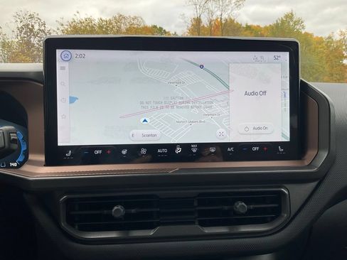 New 2025 Ford Bronco Sport Outer Banks w/ Outer Banks Tech Package+ AWD/4WD image 3
