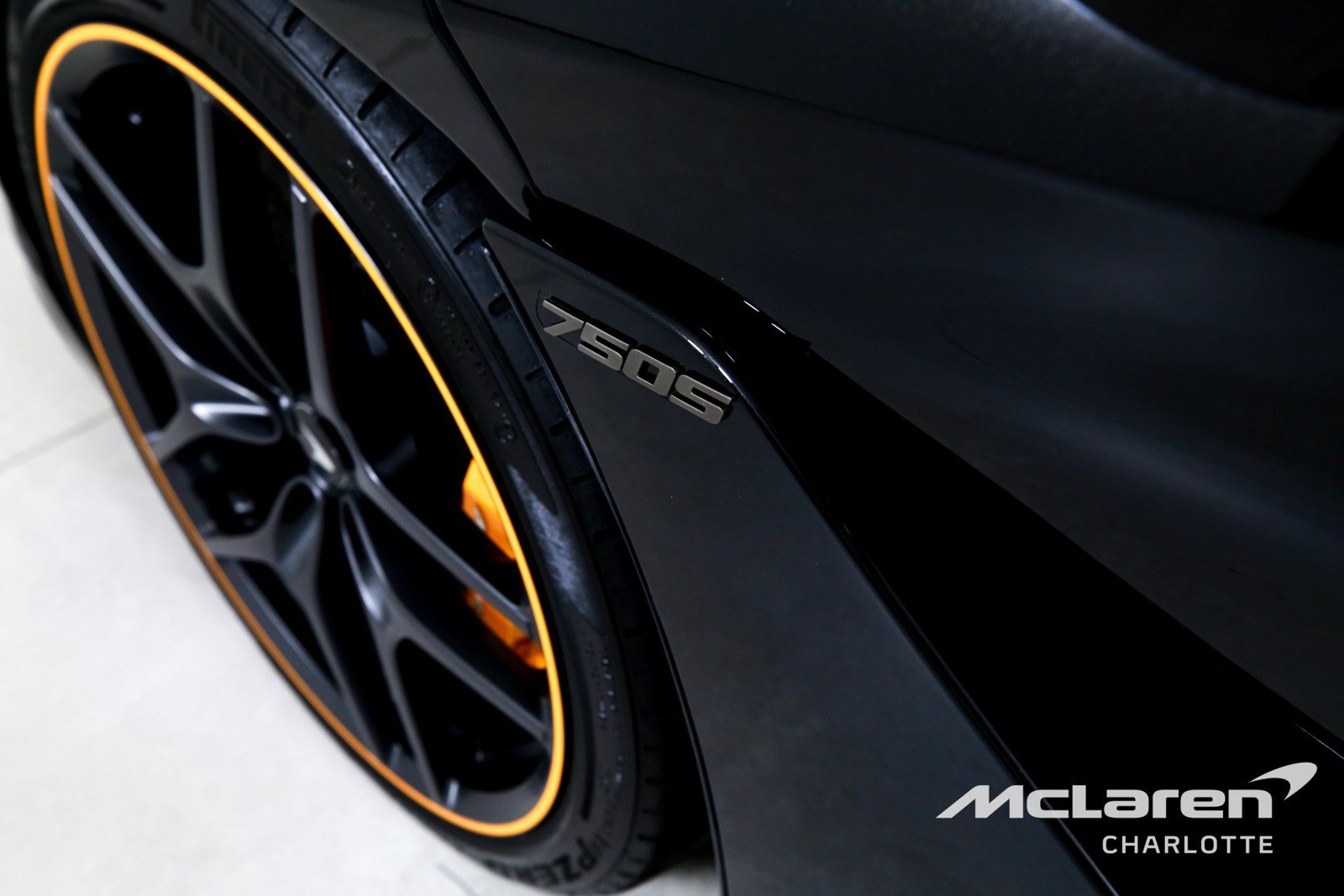 Used 2024 McLaren 750S RWD image 26