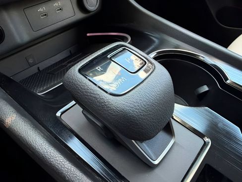 Used 2024 Nissan Rogue SL w/ SL Premium Package FWD image 19