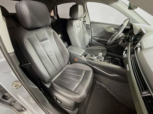 Used 2021 Audi A4 2.0T Premium w/ Convenience Package image 28