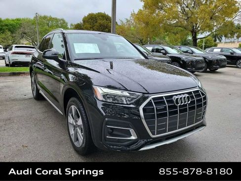 Certified 2023 Audi Q5 2.0T Premium w/ Convenience Package image 2