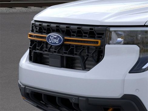 New 2026 Ford Maverick Tremor image 18