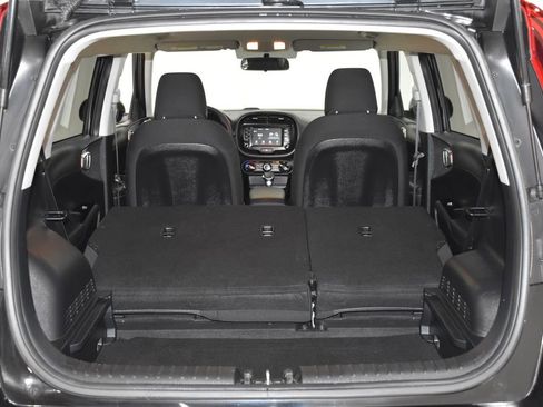 Used 2020 Kia Soul LX image 29