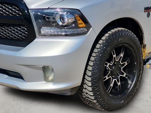 Used 2017 RAM 1500 Sport w/ Convenience Group image 16