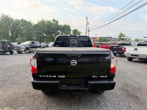 Used 2016 Nissan Titan SL AWD/4WD image 5