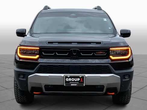 Used 2026 Honda Passport TrailSport Elite image 4