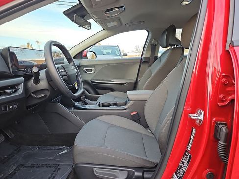 Certified 2025 Kia K4 FWD image 14