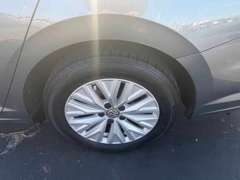 Used 2019 Volkswagen Jetta S w/ Driver Assistance Package image 11