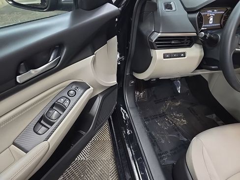 Used 2020 Nissan Altima 2.5 S FWD image 28