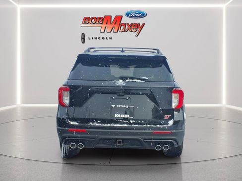 Certified 2023 Ford Explorer ST w/ Equipment Group 401A image 5