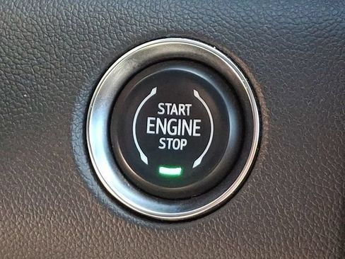 Used 2025 GMC Acadia Elevation AWD/4WD image 20