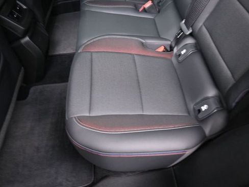 Used 2024 Chevrolet Equinox EV RS image 21