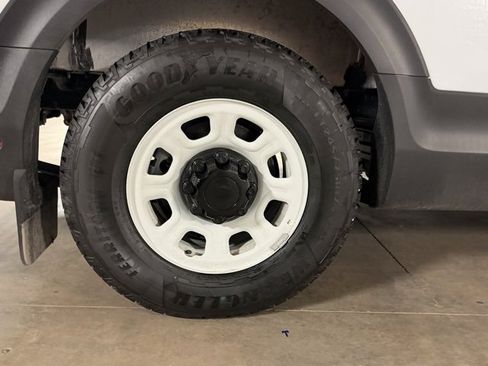 Used 2025 Chevrolet Brightdrop 400 image 9