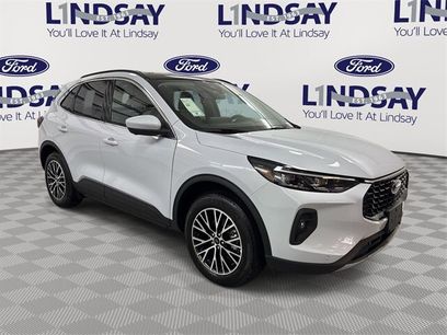 Certified 2025 Ford Escape SE w/ PHEV Premium Package