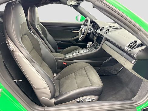 Certified 2022 Porsche 718 Boxster Spyder RWD image 20