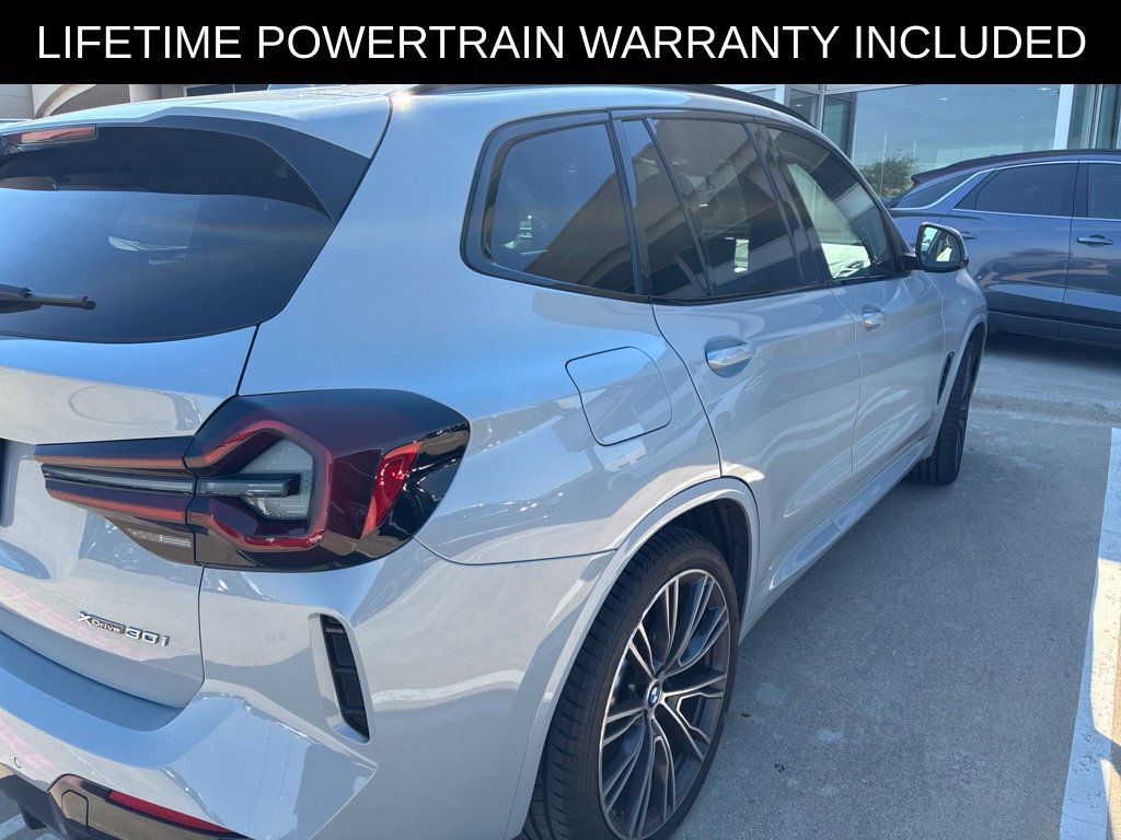 Used 2022 BMW X3 xDrive30i w/ M Sport Package AWD/4WD image 3