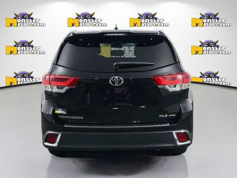 Used 2019 Toyota Highlander XLE AWD/4WD image 6