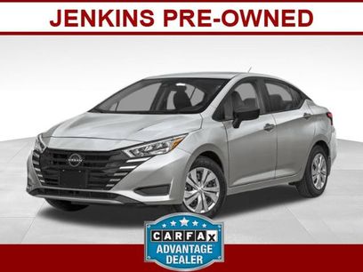 Used 2025 Nissan Versa S w/ Trunk Package