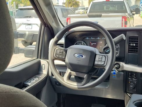 Used 2025 Ford F250 XLT AWD/4WD image 13