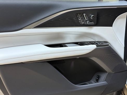 New 2026 Cadillac Lyriq Sport image 13