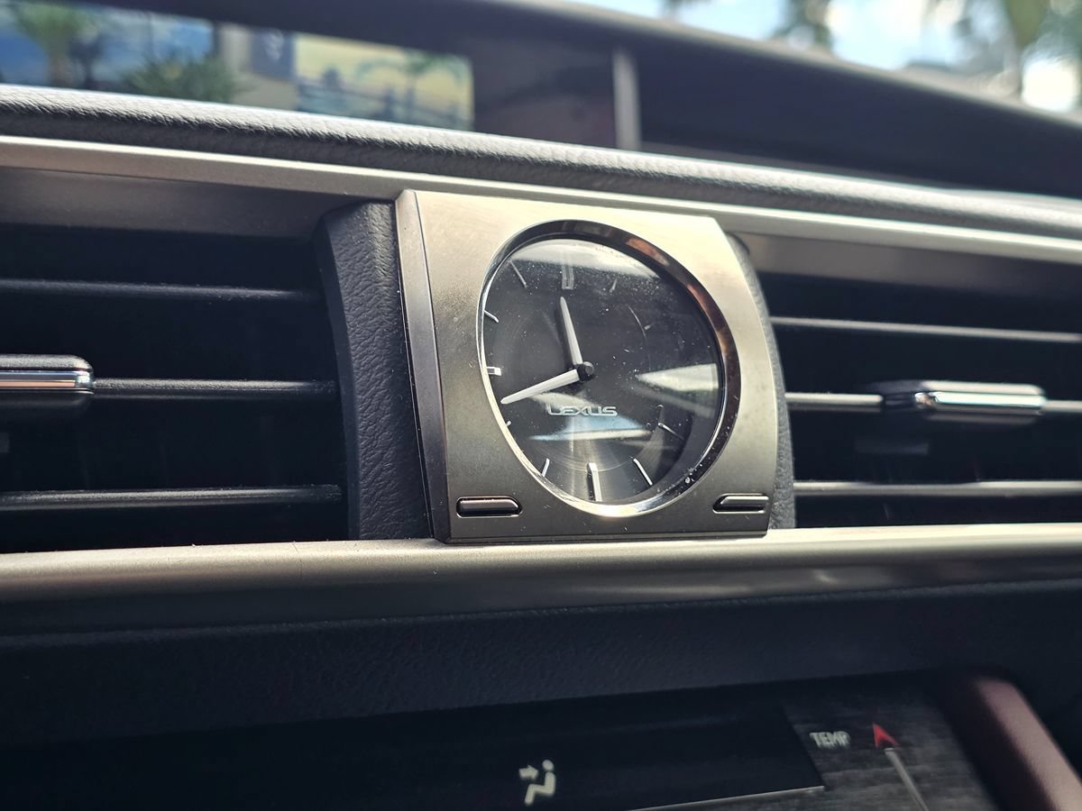Used 2017 Lexus IS 200t RWD image 39