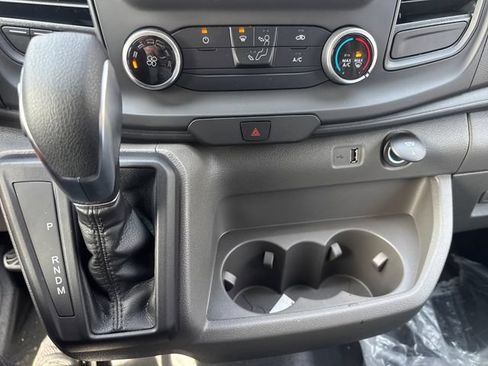 New 2025 Ford Transit 250 Low Roof RWD image 23