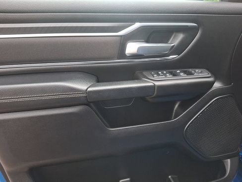 Used 2025 RAM 1500 Big Horn AWD/4WD image 12