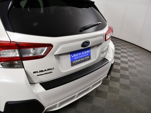 Used 2019 Subaru Crosstrek 2.0i Premium w/ Eyesight System AWD/4WD image 15
