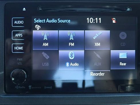 Used 2017 Toyota Sienna SE Premium image 51