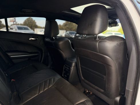Used 2016 Dodge Charger SRT Hellcat RWD image 24