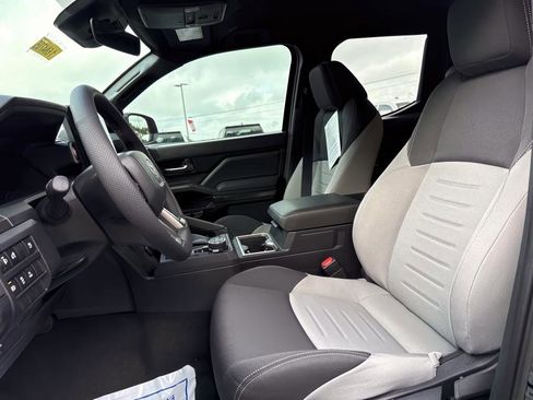 New 2025 Toyota Tacoma TRD Off-Road image 9