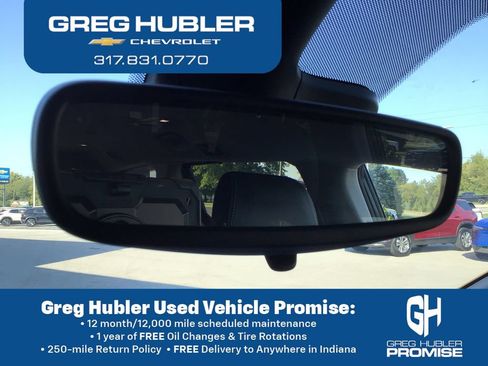 Used 2024 Chrysler Pacifica Touring-L FWD image 28