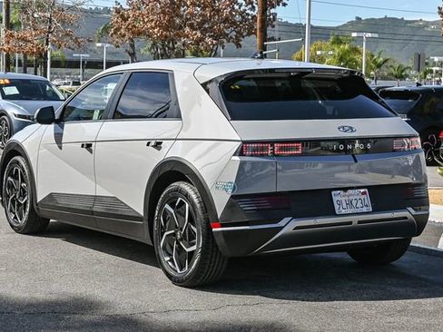 Certified 2024 Hyundai Ioniq 5 SEL image 7
