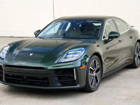 Used 2025 Porsche Panamera 4S w/ Premium Package AWD/4WD image 58