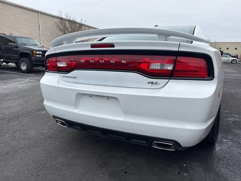 Used 2011 Dodge Charger R/T image 18
