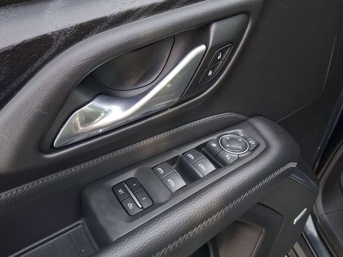 Used 2022 GMC Yukon Denali AWD/4WD image 19