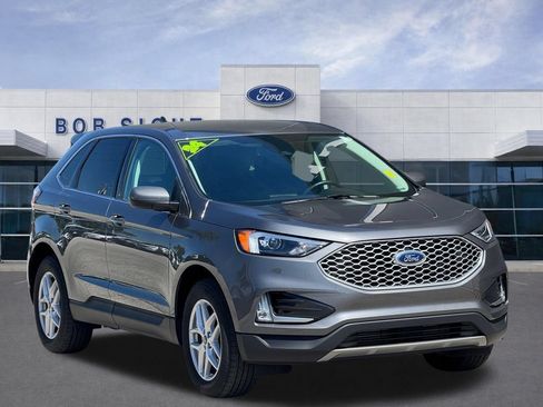 Used 2024 Ford Edge SEL w/ Convenience Package AWD/4WD image 2